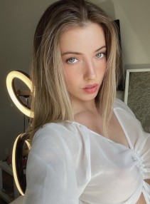 Фото проститутки Аня без предоплаты №2 в городе Электросталь